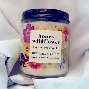Bath & Body Works Single Wick Candle